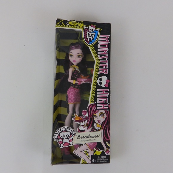 Draculaura Monster High Creepateria NIB 2014 Mattel - Picture 1 of 2